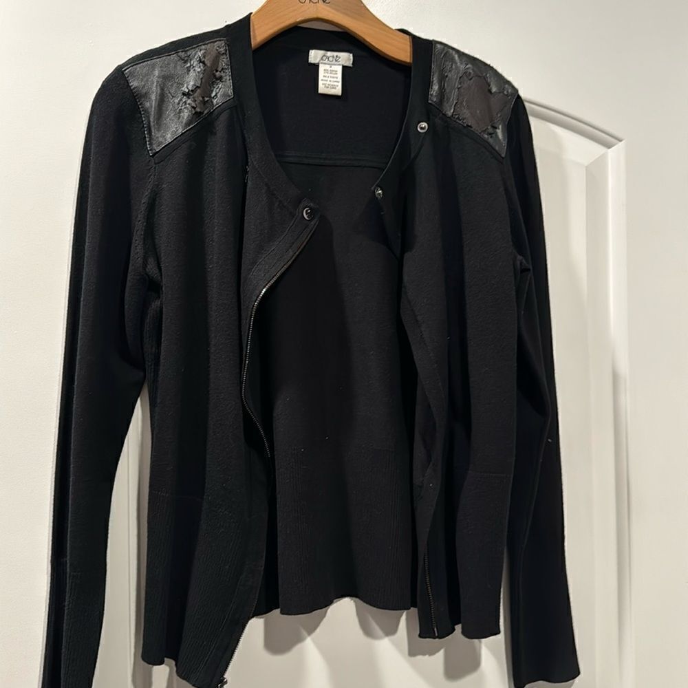 Cache cardigan